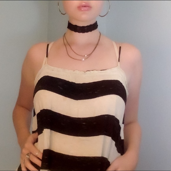 BLACK & WHITE THICK STRIPED SHIRT - Picture 2 of 7